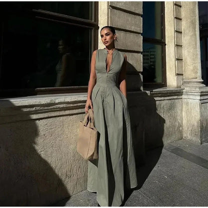 Femmes Robe de loisirs élégante avec un design col montant et fermeture éclair cachée Chic und Stil