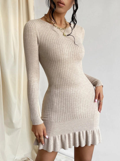 Robe en tricot pour femmes avec bord froncé et motif à fines côtes Chic und Stil