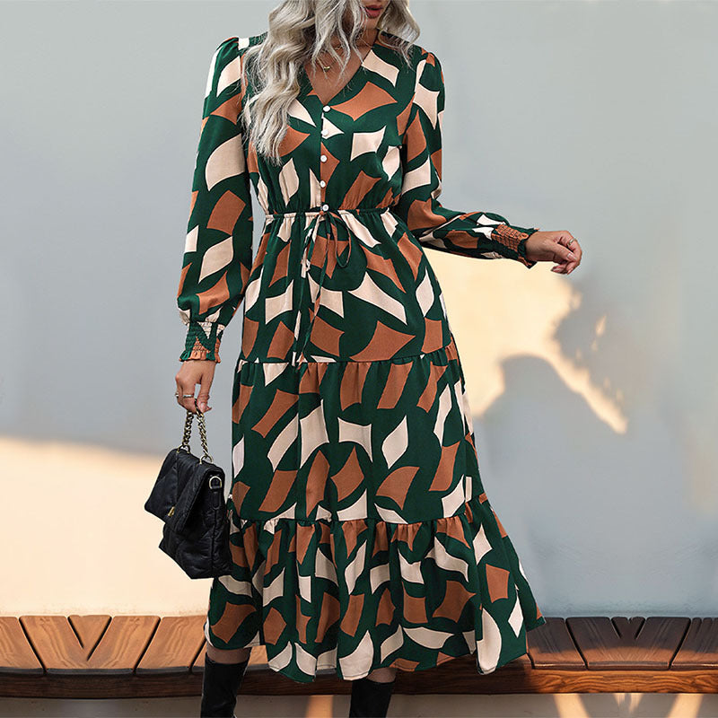 Robe maxi femme avec jupe volumineuse et ceinture nouée raffinée Chic und Stil