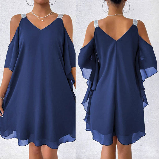 Robe décalée à col en V à épaules dénudées Chic und Stil