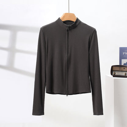 Veste de sport élégante et fonctionnelle pour femmes avec col haut Chic & Stil