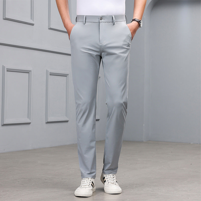 Comfortable stretch pants for men with a practical fit Chic and Style