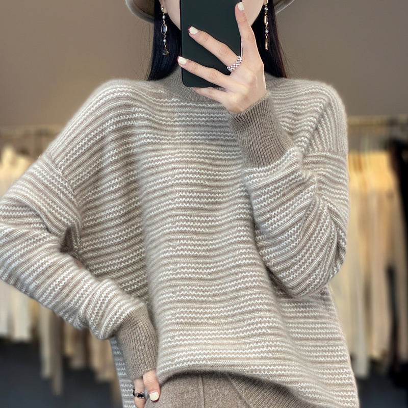 Pull en tricot pour femmes avec un motif à rayures moderne et des trous pour les pouces confortables Chic und Stil