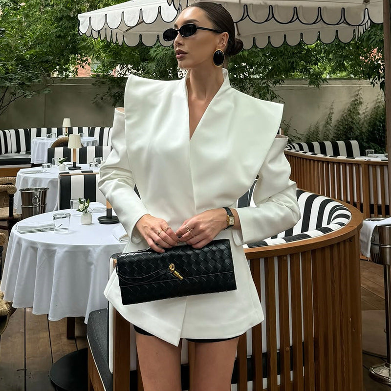 Dames Blazer oversize à la mode avec épaulettes Chic und Stil