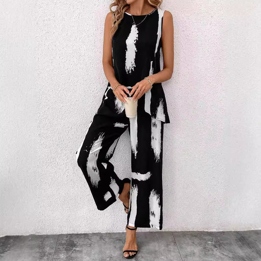 Two-piece women's set with a casual top and wide-leg pants Chic und Stil