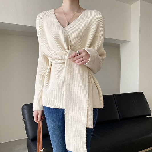 Pull-over enroulé pour femmes avec coupe décontractée et rubans à nouer tendance Chic und Stil