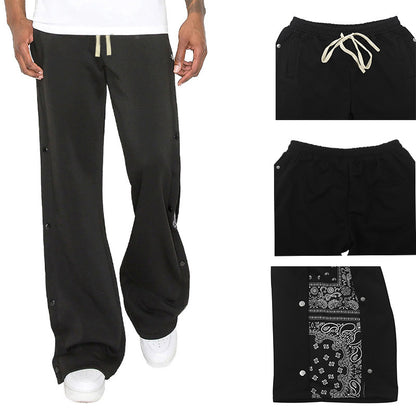 Casual men's jogger pants with side snap button closure and trendy mix of patterns Chic und Stil