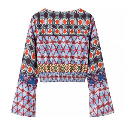 Wide pants for women with colorful pattern and elastic waist Chic and Style