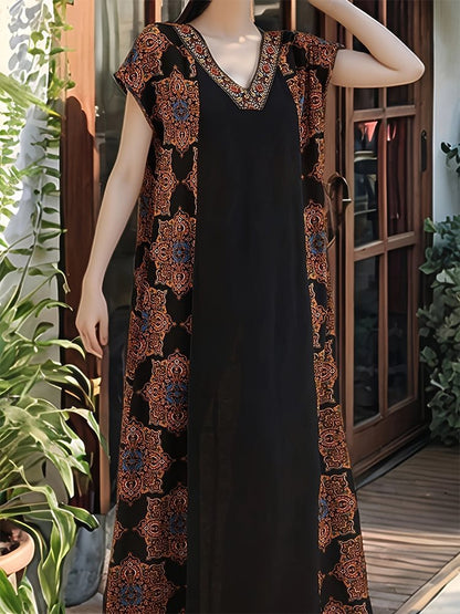 Robe maxi pour femmes avec des détails de broderie élaborés et une coupe fluide Chic und Stil