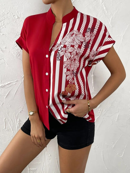 Blouse à boutons élégante pour femmes avec patchwork floral Chic und Stil