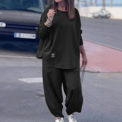 Casual set for women with wide pants and comfortable top Chic and Style