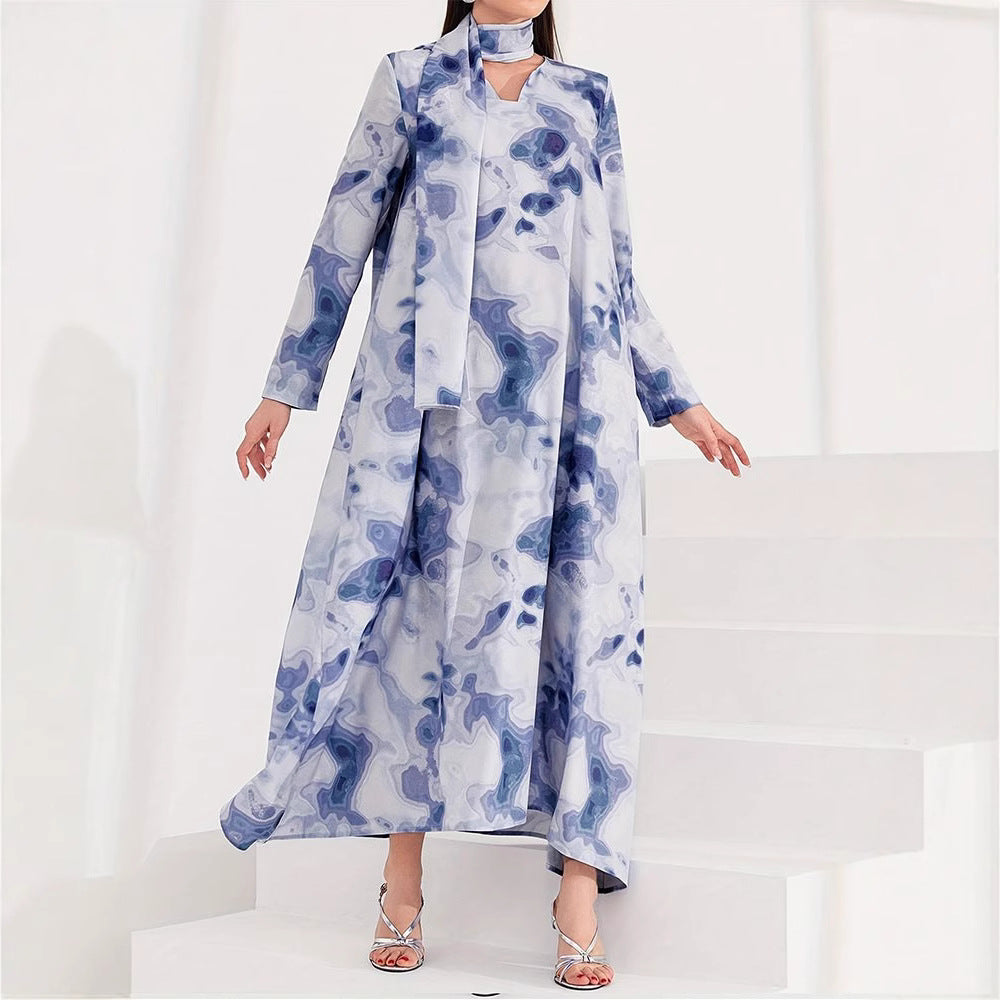 Robe maxi femme avec motif artistique et col montant élégant Chic und Stil