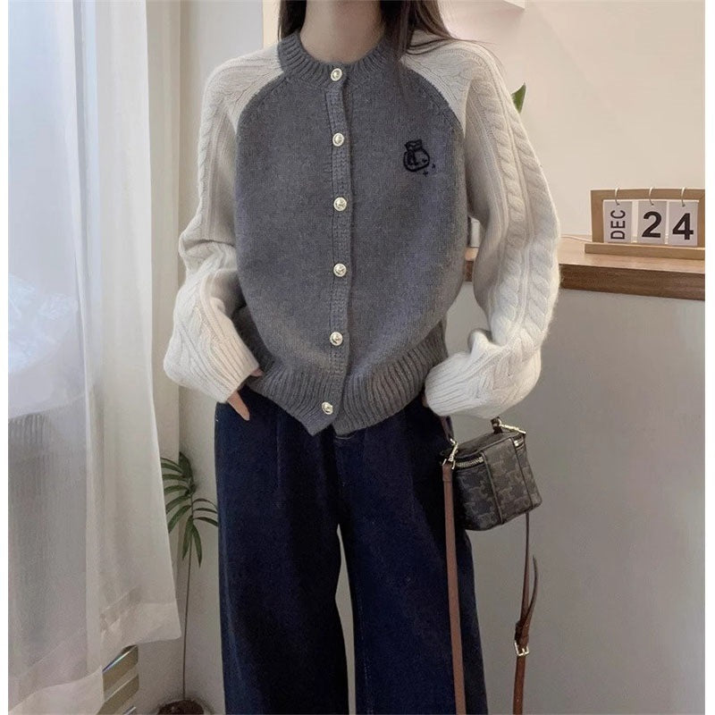 Dames cardigan avec motifs tressés décoratifs Chic und Stil