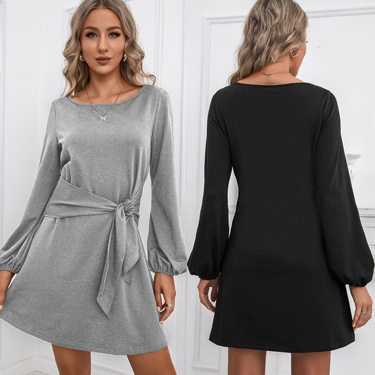 Robe portefeuille élégante pour femmes avec manches longues et ceinture à la taille Chic und Stil