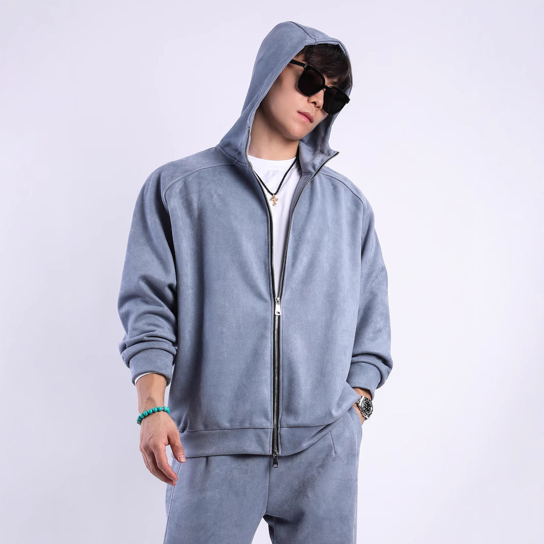 Dames Fleece-Hoodie avec une pratique fermeture éclair sur le devant et une coupe confortable Chic und Stil