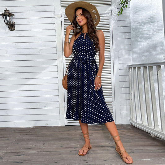 Robe midi sans manches Frau Polka Dot avec ceinture nouée Chic und Stil