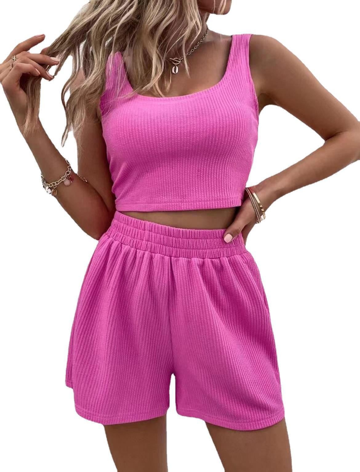 Chic and Style casual shorts and crop top set for women