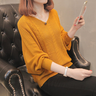 Pull léger en tricot pour femmes avec décolleté en V et motif ajouré Chic und Stil