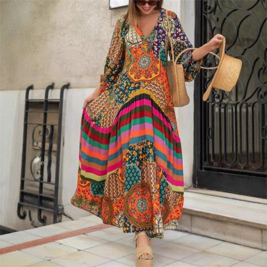 Robe maxi femme avec design en patchwork coloré et manches volumineuses Chic und Stil