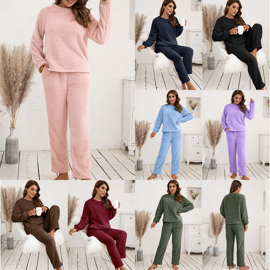 Cozy fleece pajama set for women with long sleeves and comfortable pants Chic and Style