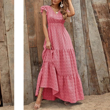 Robe maxi femme avec de délicates détails volantés et un décolleté en V plus profond Chic und Stil