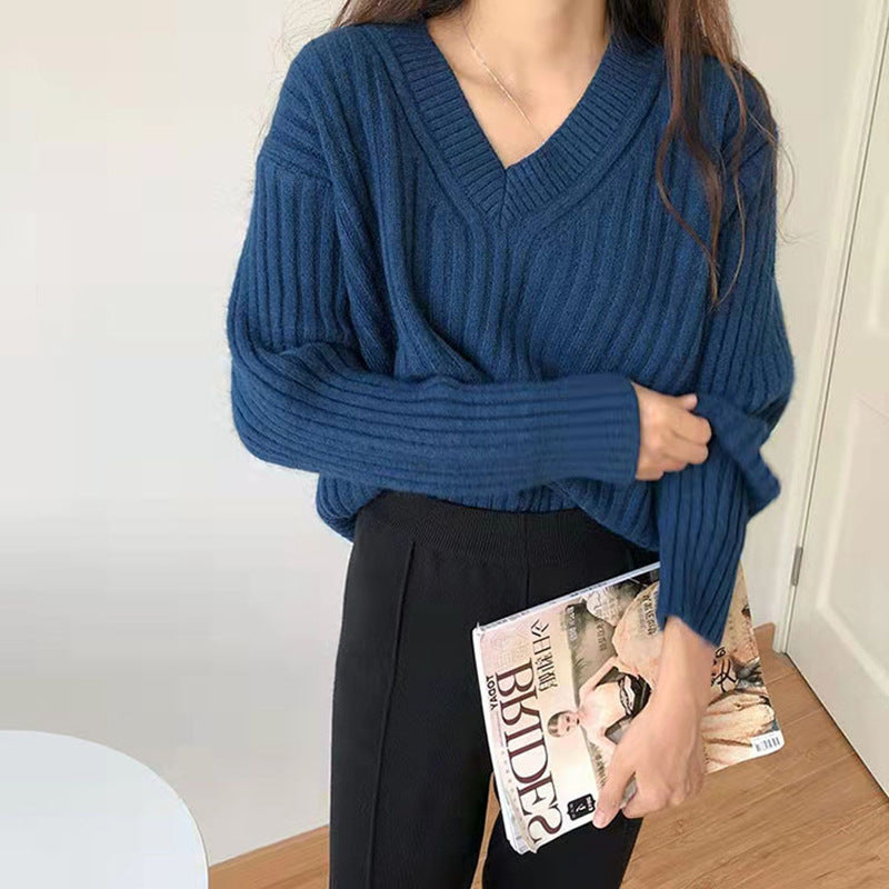 Pull femme à col en V avec texture en côtes Chic und Stil