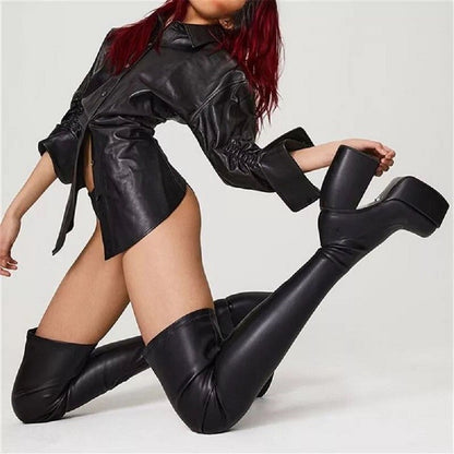 Bottes au-dessus du genou pour femmes avec un talon bloc épais et un matériau supérieur élastique Chic und Stil