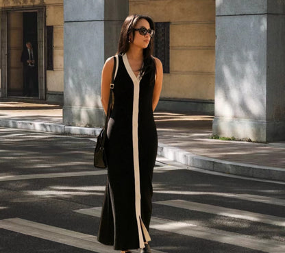 Robe maxi pour dames avec patte de boutonnage et design contrasté Chic und Stil