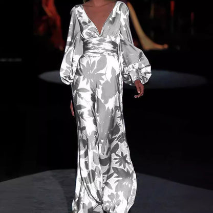 Robe maxi pour femmes avec décolleté en V profond et manches volumineuses Chic und Stil
