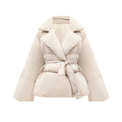 Veste matelassée moderne pour femmes avec ceinture à la taille Chic & Stil