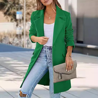Robe de dessus élégante pour femme avec coupe moderne Chic und Stil