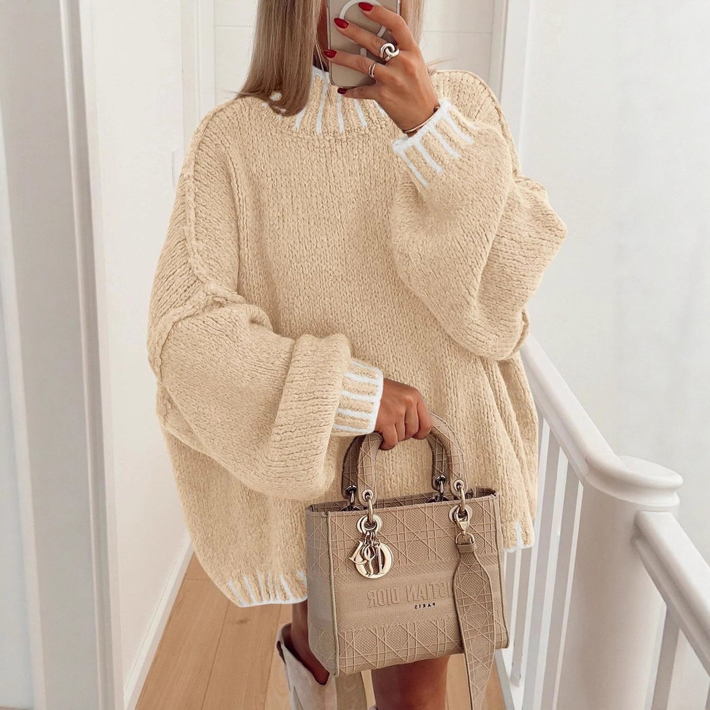 Pull en gros tricot décontracté pour femmes avec motif rayé moderne Chic und Stil