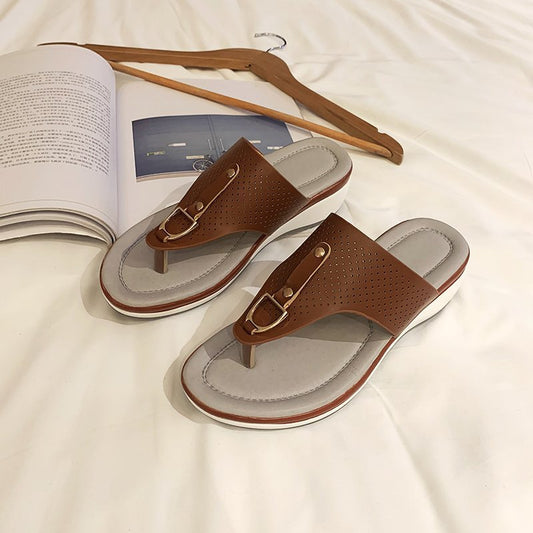 Sandales à brides d'orteils confortables pour femmes avec semelle intérieure de haute qualité et design à la mode Chic und Stil