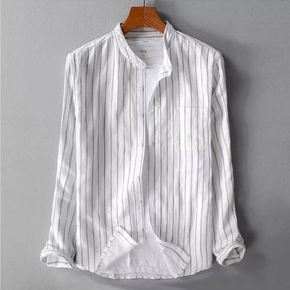 Chemise décontractée à manches longues pour hommes avec de fines rayures et poche poitrine Chic und Stil