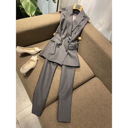 Women's Modern Tailored Cape Blazer et Pantalon Costume Chic und Stil