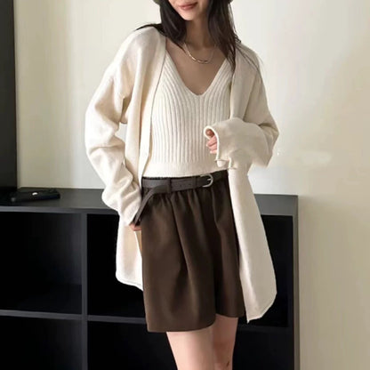 Cardigan en tricot décontracté pour femmes avec une fine texture et de gros boutons Chic und Stil