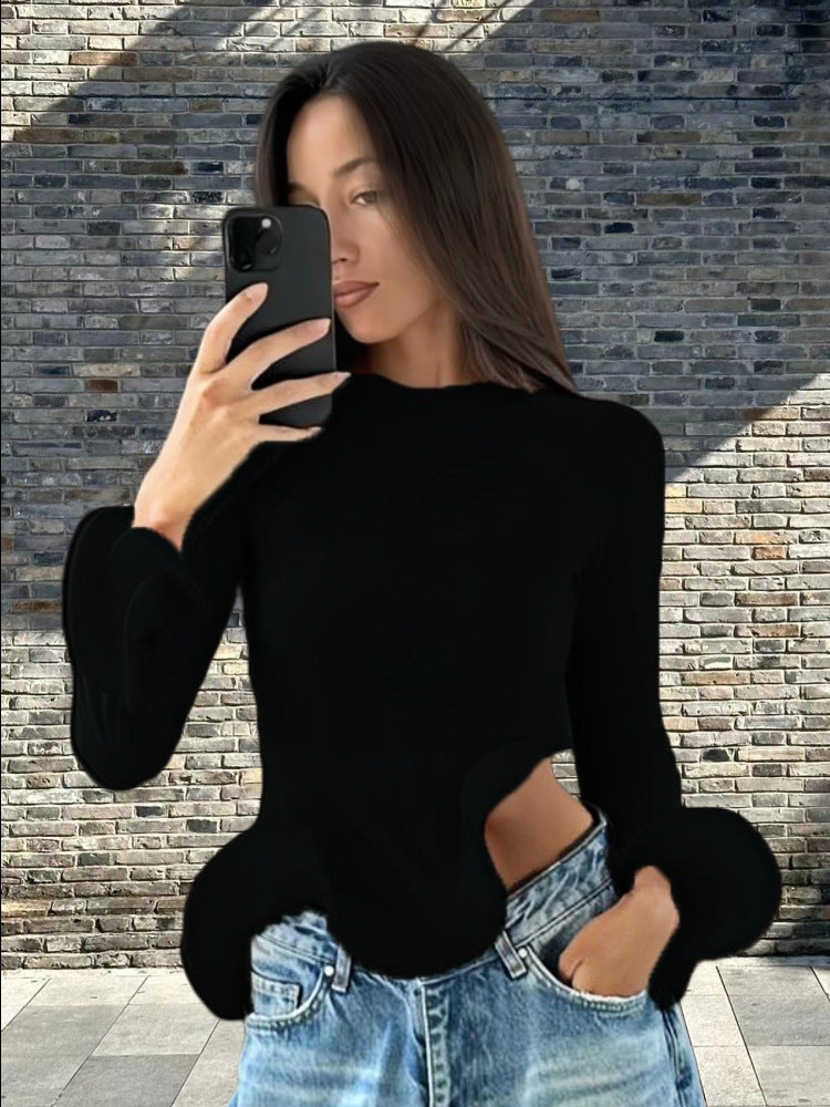 Dames haut tendance avec des détails de volants asymétriques et un design élégant Chic und Stil