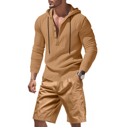 Homme t-shirt à capuche décontracté avec un design moderne à boutons et shorts confortables Chic und Stil