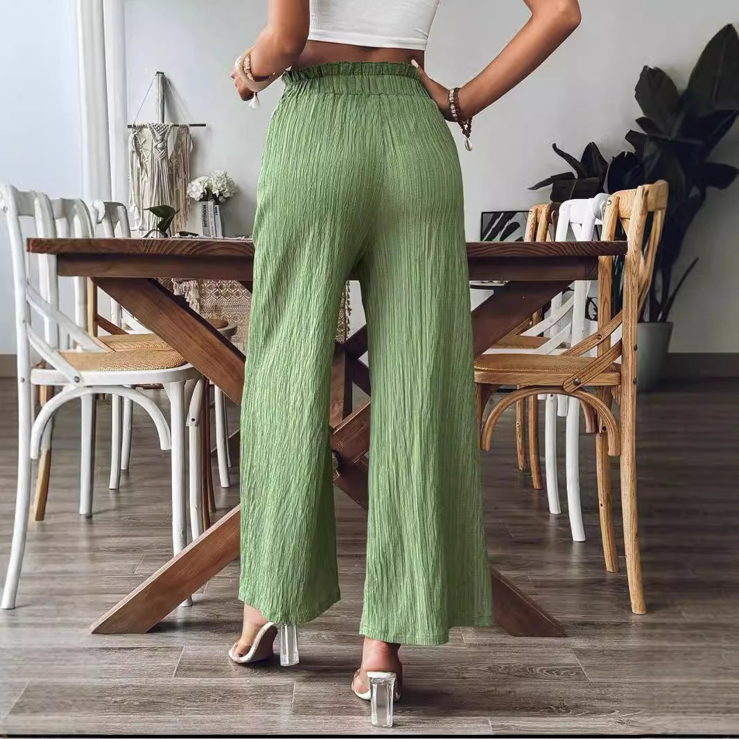 Casual and lightweight palazzo pants for women with elastic waistband and practical pockets Chic and Style