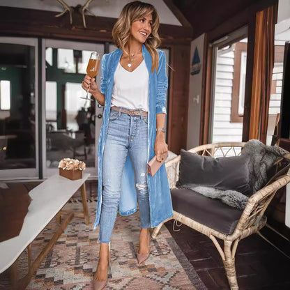 Elegant velvet coat for women with a long design and open silhouette Chic and Style