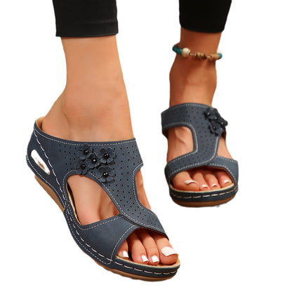 Sandales à la mode pour femmes avec des inserts respirants et une semelle antidérapante Chic und Stil