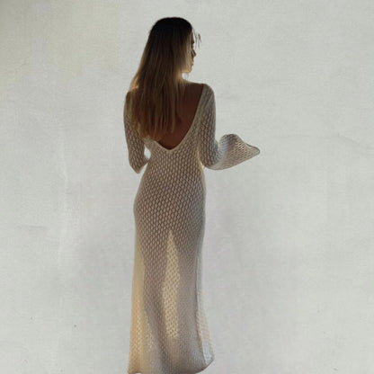 Robe maxi tricot pour femmes avec décolleté en V profond et détails de volants tendance Chic und Stil