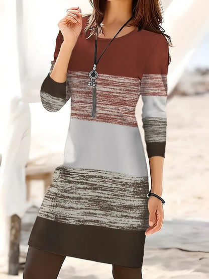 Robe de loisirs pour femmes avec motif rayé graphique et coupe décontractée Chic und Stil