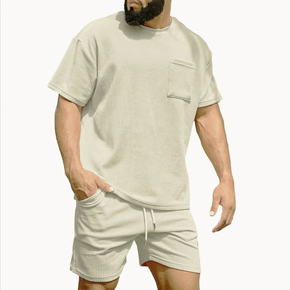 Hommes T-shirt à manches courtes et short tenue de loisirs Chic und Stil