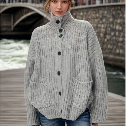 Dame cardigan avec col montant et fermeture à bouton Chic und Stil