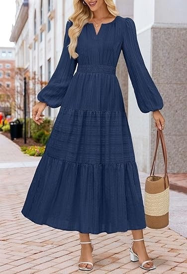 Robe maxi pour femmes avec des manches volumineuses et un ourlet flottant Chic und Stil