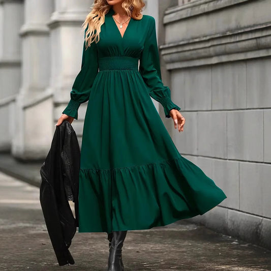 Robe maxi femme avec un élégant décolleté en V et des manches volumineuses Chic und Stil