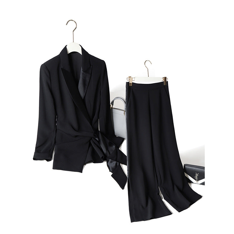 Elegant double-breasted cross blazer set and wide-leg pants for women Chic und Stil