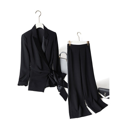 Elegant double-breasted cross blazer set and wide-leg pants for women Chic und Stil