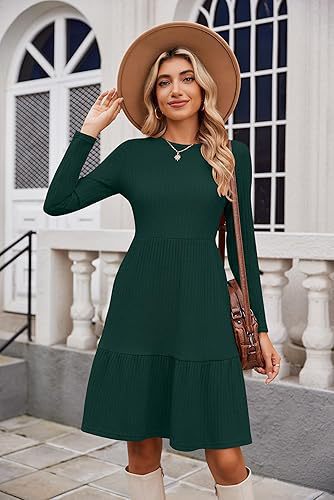 Robe maxi femme avec structure côtelée et jupe évasée Chic und Stil